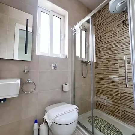 Sunshine Court No 2 Apartment Sliema